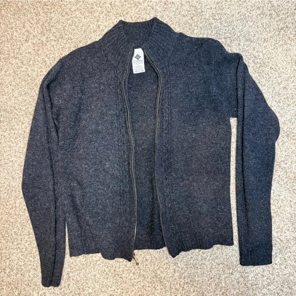 S Columbia Merino wool Dark Gray Turtleneck Sweater - Picture 14 of 14